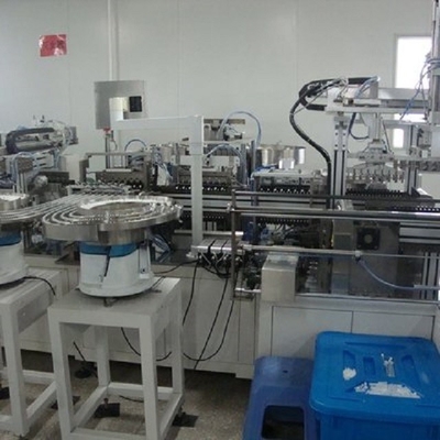Linea di produzione eliminabile della siringa della fabbrica