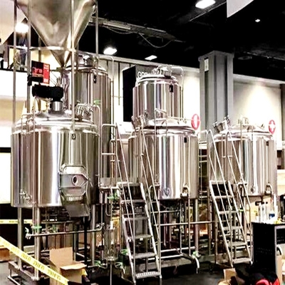 Linea di produzione della birra servizio della garanzia degli impianti per la fermentazione della birra
