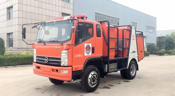 La compagnia POSHANG è specializzata in camion di grande dimensione per incendi speciali.