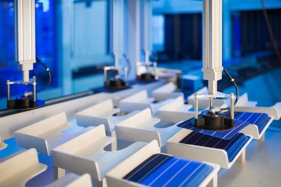 Linea di produzione fotovoltaica, apparecchiature di linea di produzione di pannelli solari